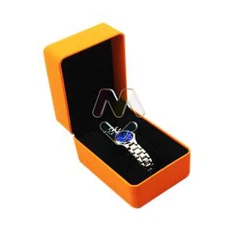 ಸಾಫ್ಟ್ ಟಚ್ ಕಿತ್ತಳೆ ಬಣ್ಣದಲ್ಲಿ ಸ್ಯೂಡ್ ಲೆದರ್ ವಾಚ್ ಗಿಫ್ಟ್ ಬಾಕ್ಸ್ ಪ್ಯಾಕೇಜಿಂಗ್