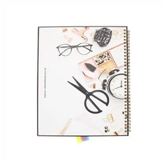 ಉಡುಗೊರೆ ಪೆಟ್ಟಿಗೆಯೊಂದಿಗೆ ಎ 4 ಸುರುಳಿಯಾಕಾರದ ನೋಟ್ಬುಕ್